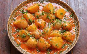Potato ragout with sun-dried baby tomato pesto.